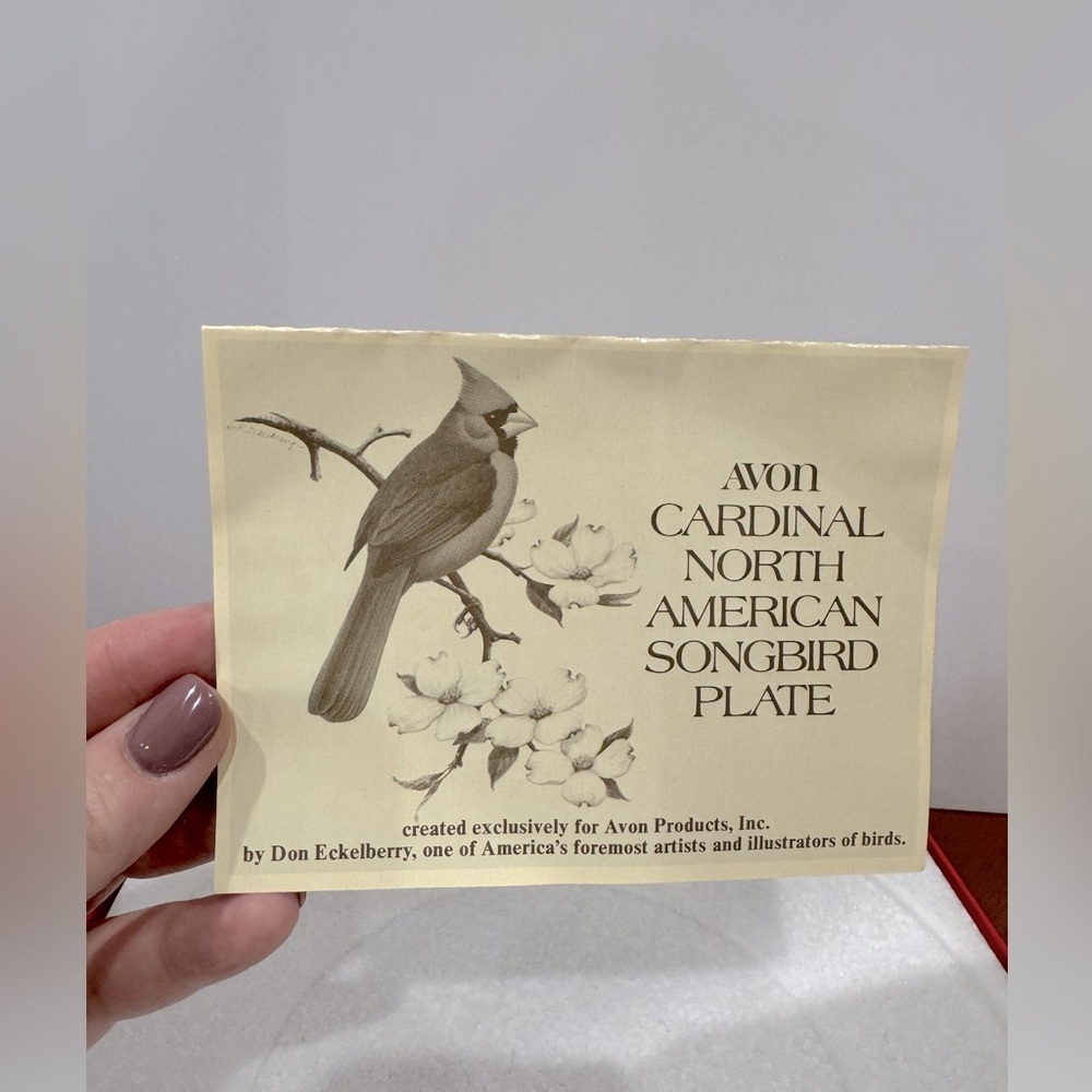 Avon vintage cardinal songbird decorative plate 1974 Don Eckleberry painted - Picture 4 of 5